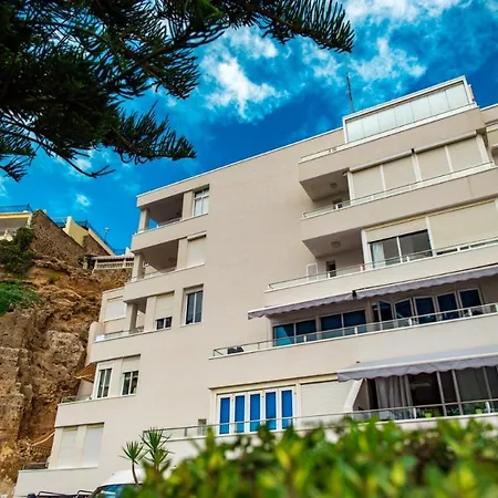 Apartamento Roca Chica Beach A *